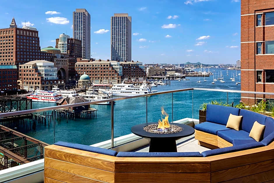 The Envoy Hotel, Autograph Collection by Marriott