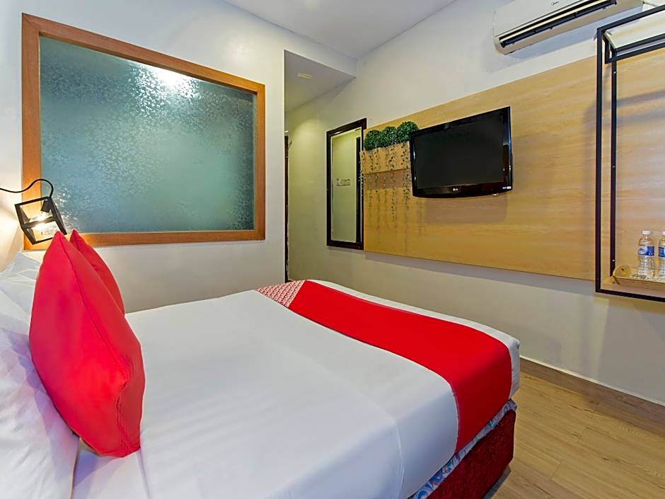 Raintree Boutique Hotel