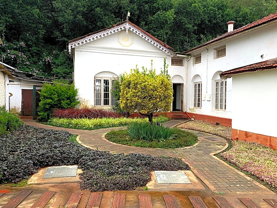 Kings Cliff - A Heritage Hotel