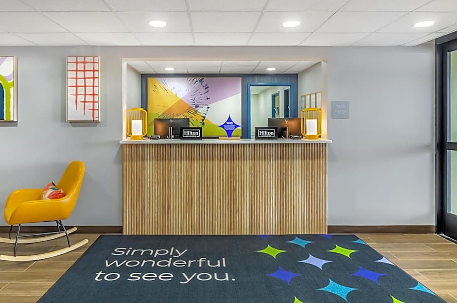 Spark by Hilton Roanoke Airport