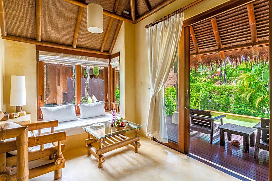 High Season Pool Villa & Spa