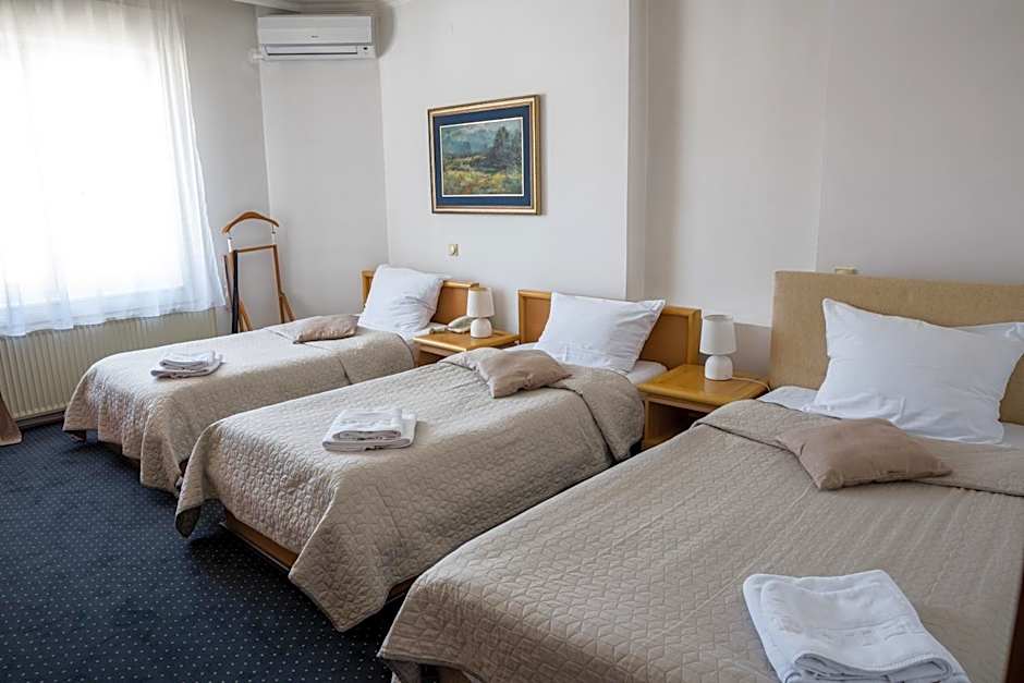 Garni Hotel Panorama Lux