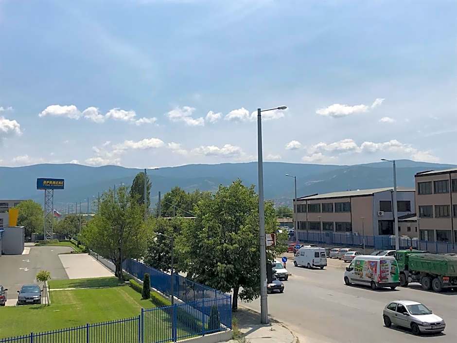 МОТЕЛ СИТИ с БЕЗПЛАТЕН ПАРКИНГ