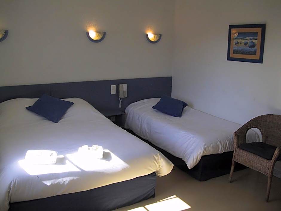Logis Hotel l'Esterella