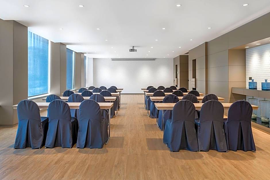 AC Hotel by Marriott La Rioja