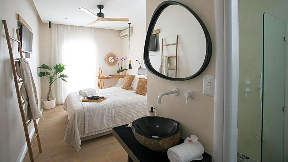 TERRA FOS NAXOS STUDIOS