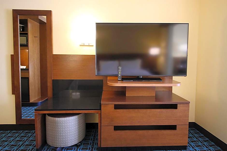 Fairfield Inn & Suites by Marriott London