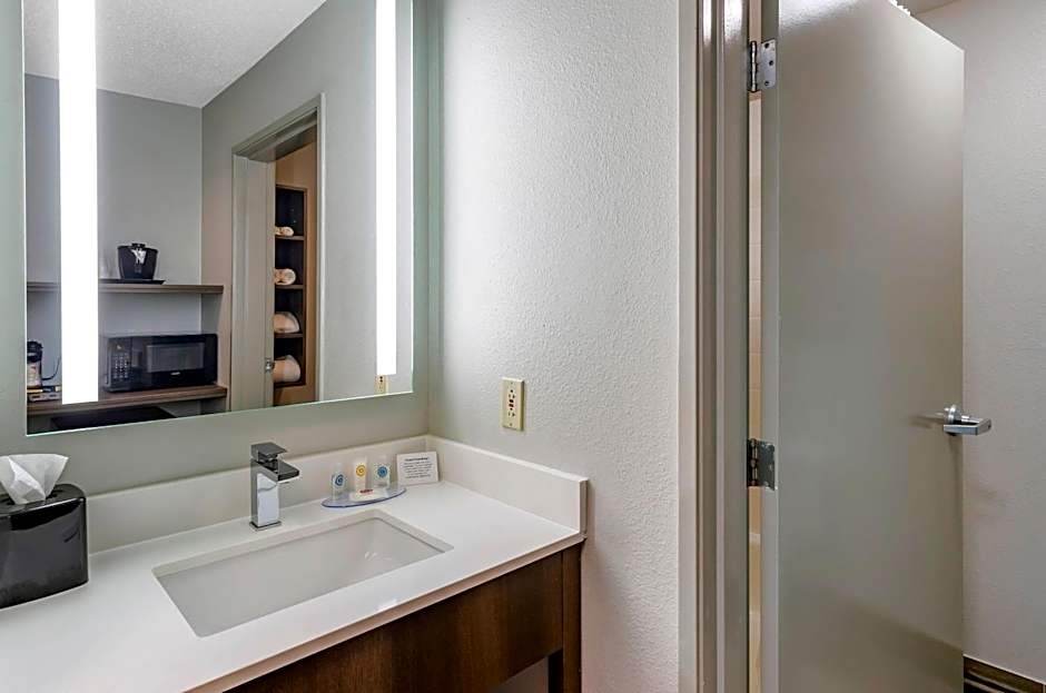 Comfort Inn & Suites Troutville - Roanoke North