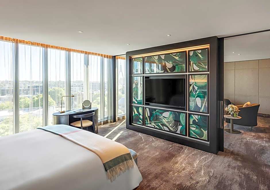 The Darling at The Star