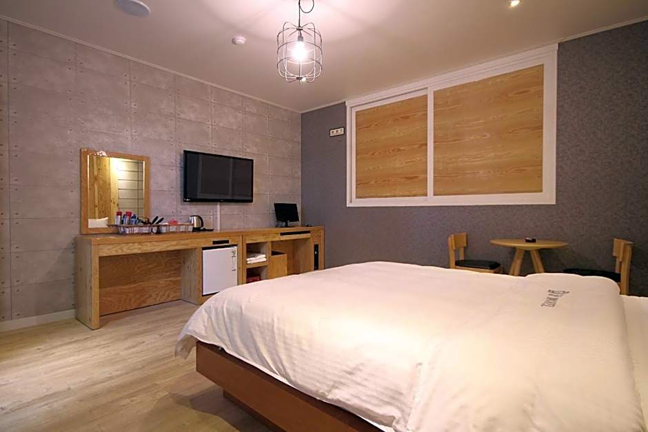 Gimhae Jangyu Check hotel