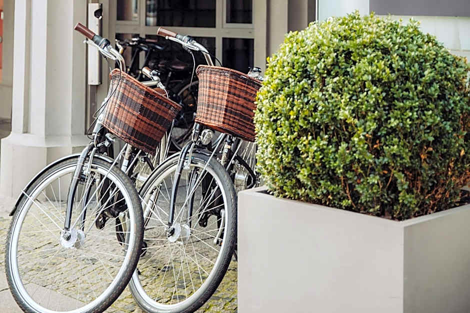 Hotel Luc, Autograph Collection