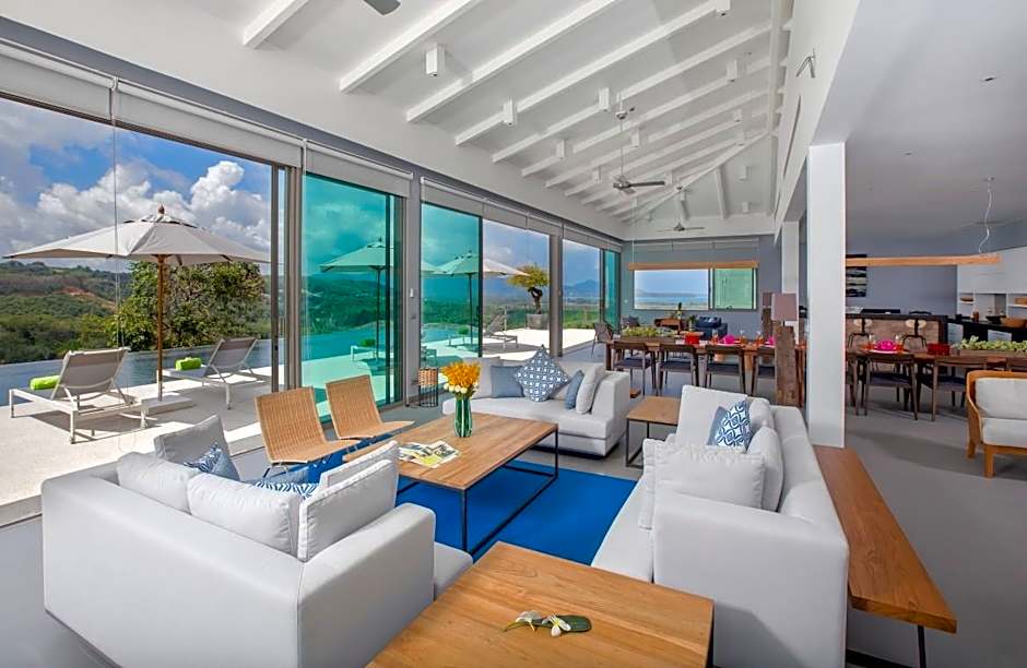 Tropical Castle Phuket, 18 BED Sea View Pool Villa by RESAVA