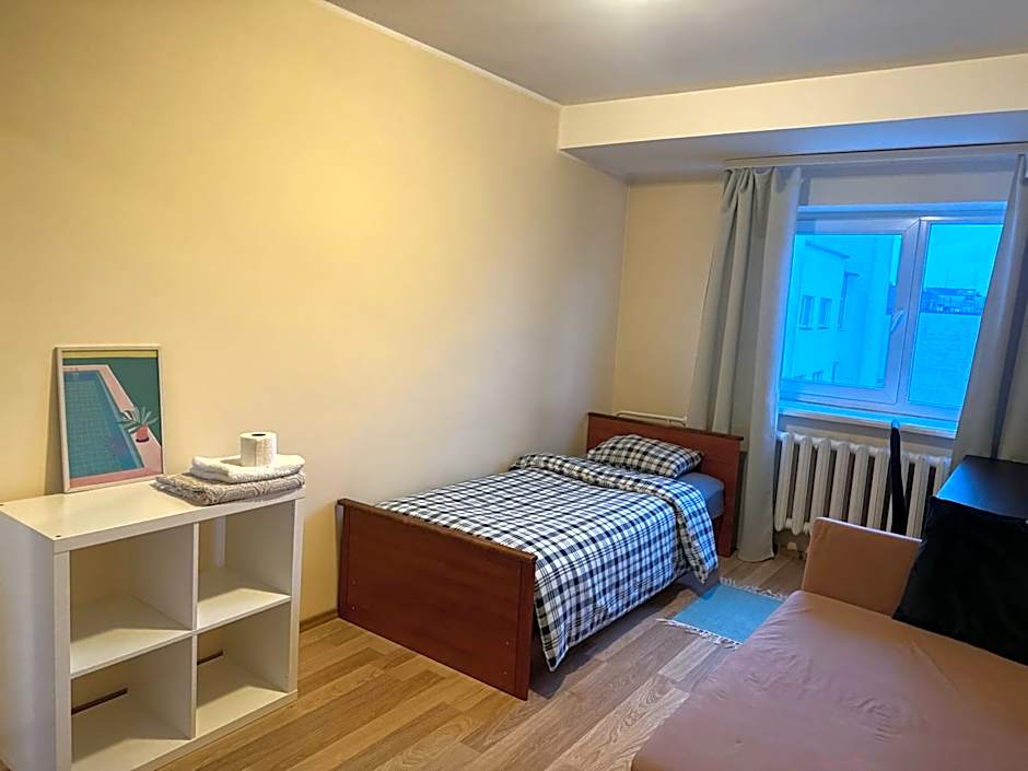 Bright & Peaceful Room Near Old Town