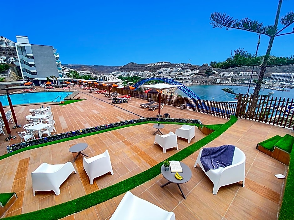 Punta Del Rey Only Adults