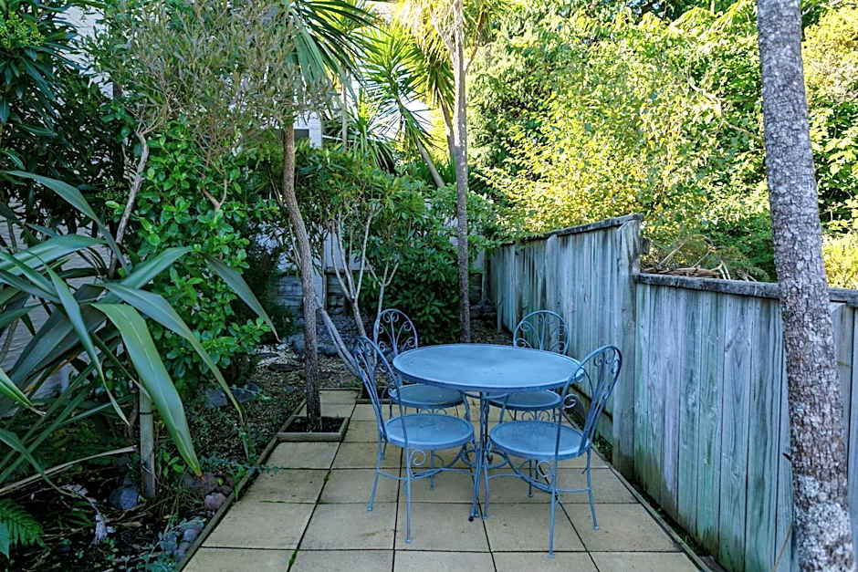 Baycrest Thermal Lodge