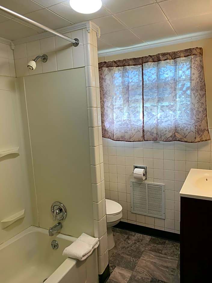 Budget Inn
