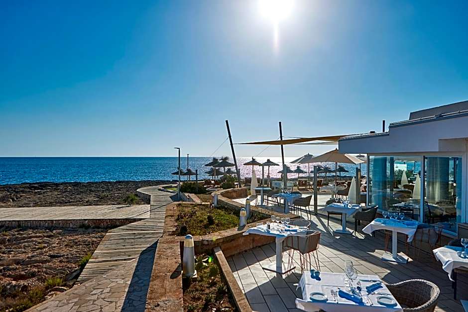 Universal Hotel Cabo Blanco - Adults Only