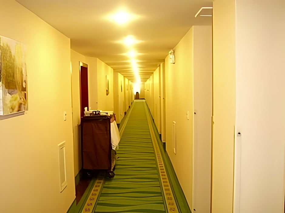 GreenTree Inn Shaoxing Xinchang Dafou Express Hotel