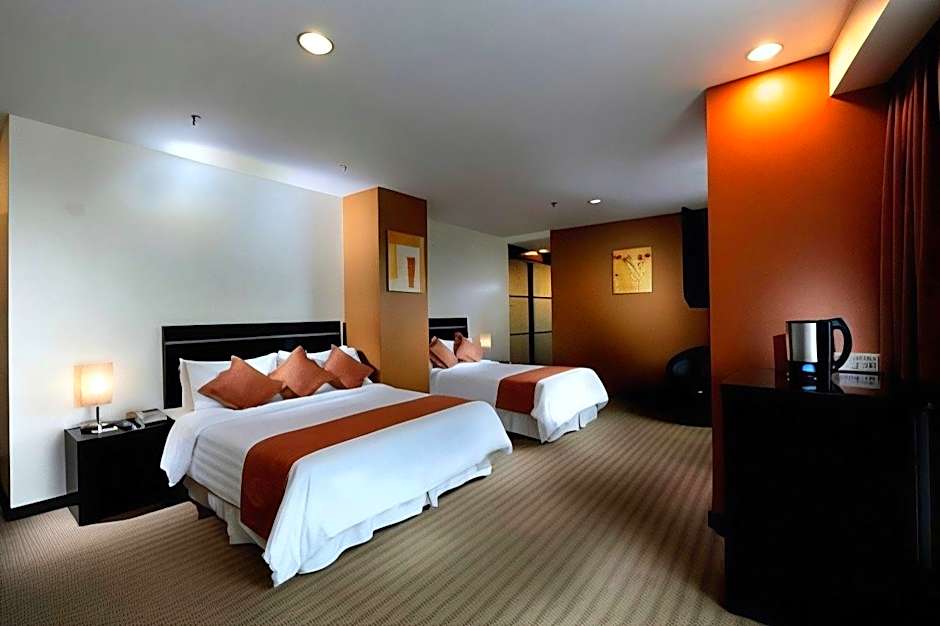 Hock Lee Hotel & Residences