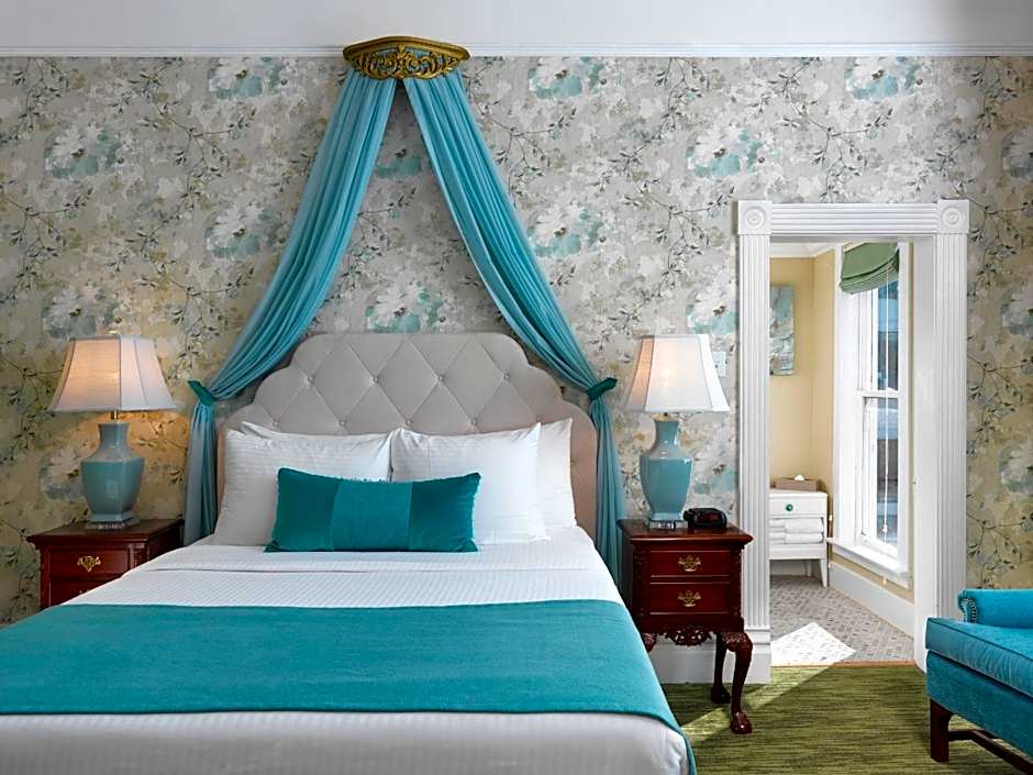 Pendray Inn and Tea House