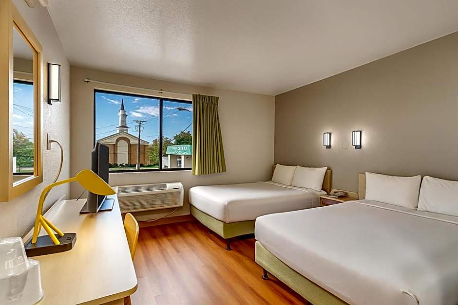 Motel 6 Ogden, UT- Downtown