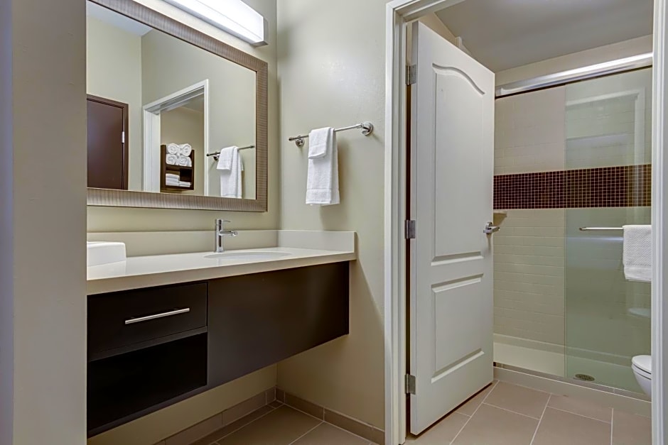 Staybridge Suites : St Louis - Westport By IHG