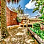 Amper Bo Guest House