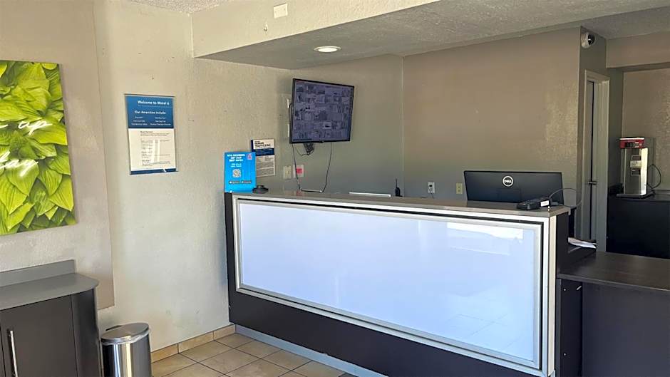 Motel 6 Modesto, CA