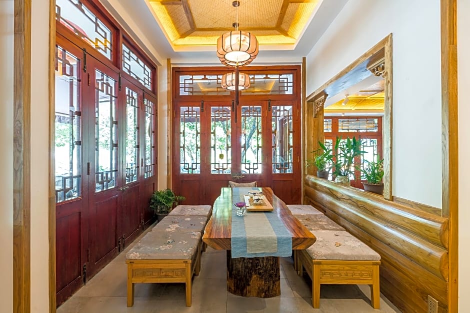 Yangshuo River View Hotel