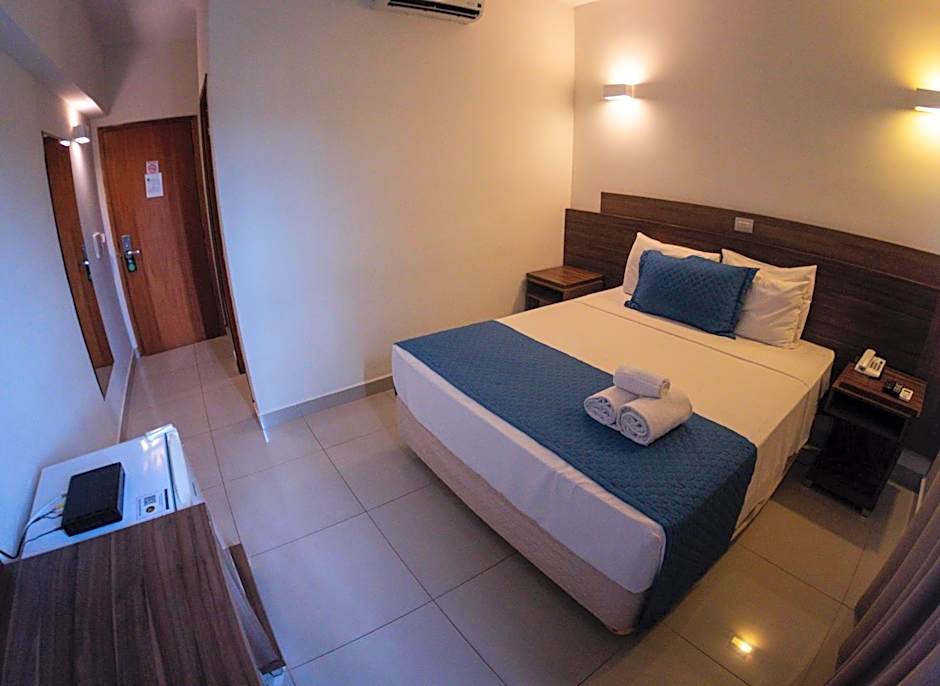 Ipe Center Hotel