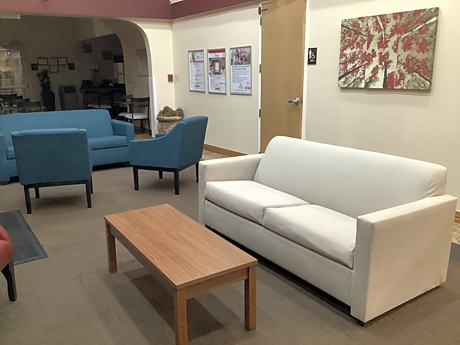 HomeTowne Studios Amarillo West