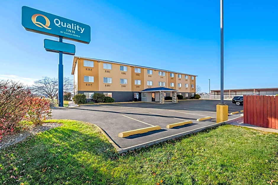 Quality Inn Dubuque on Hwy 20