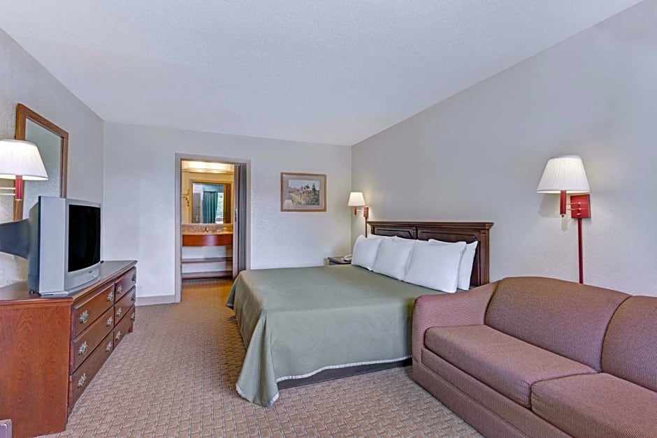 Travelodge by Wyndham Williamsburg Colonial Area