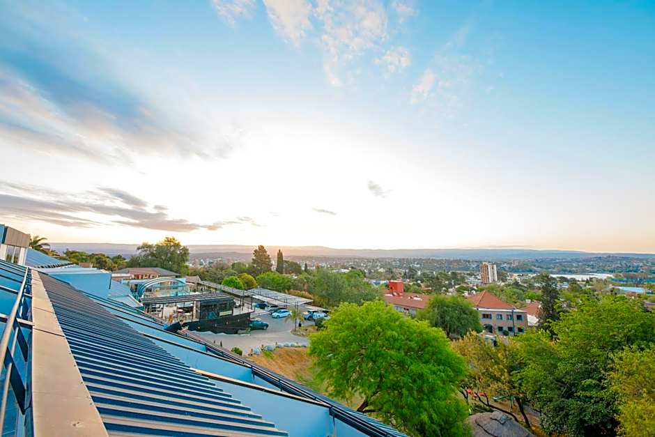 Pinares Panorama Suites & Spa