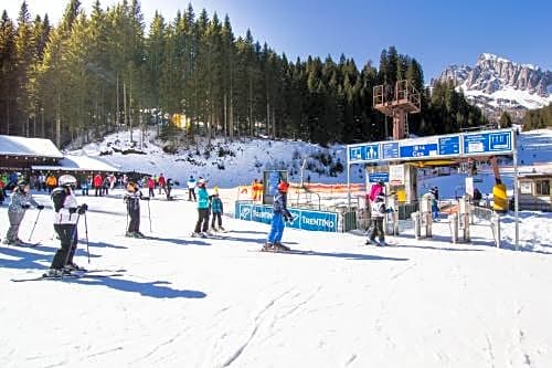 Hotel Excelsior Cimone