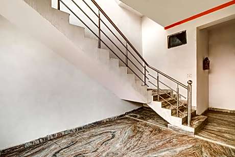 SPOT ON Ganpati Palace