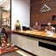 Yeak Loam Hotel