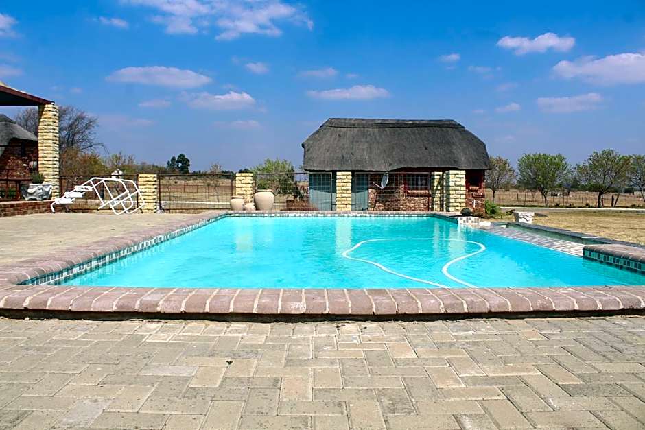 Gaggle Inn Guest Lodge