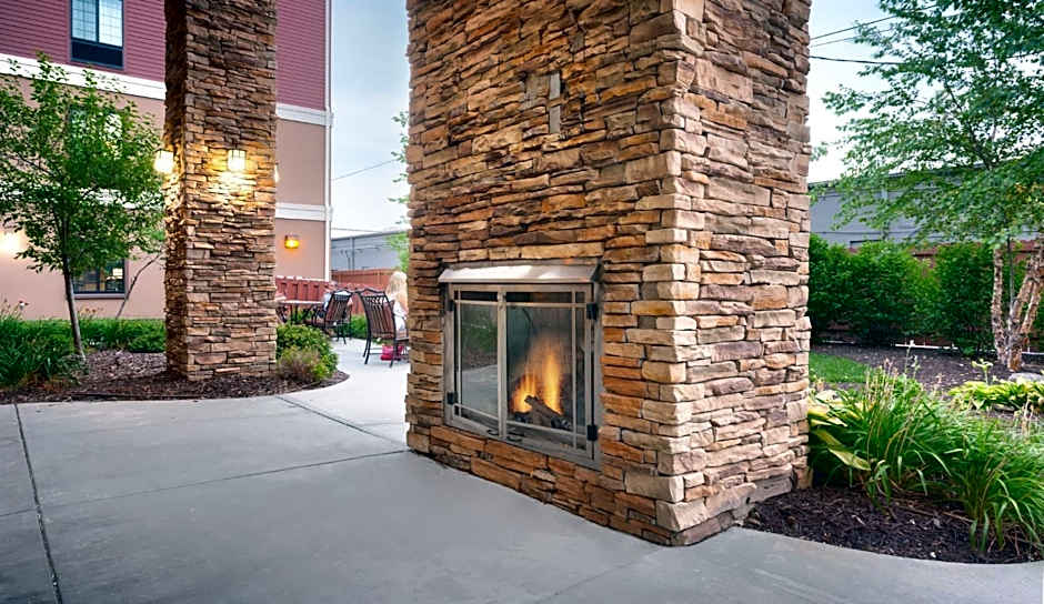 Staybridge Suites Omaha 80th and Dodge By IHG