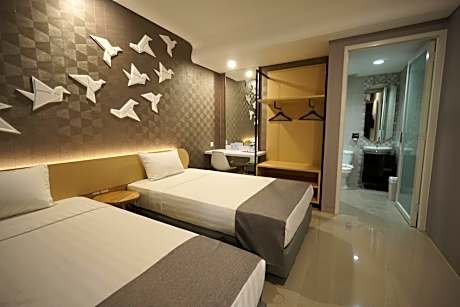 Superior Twin Room