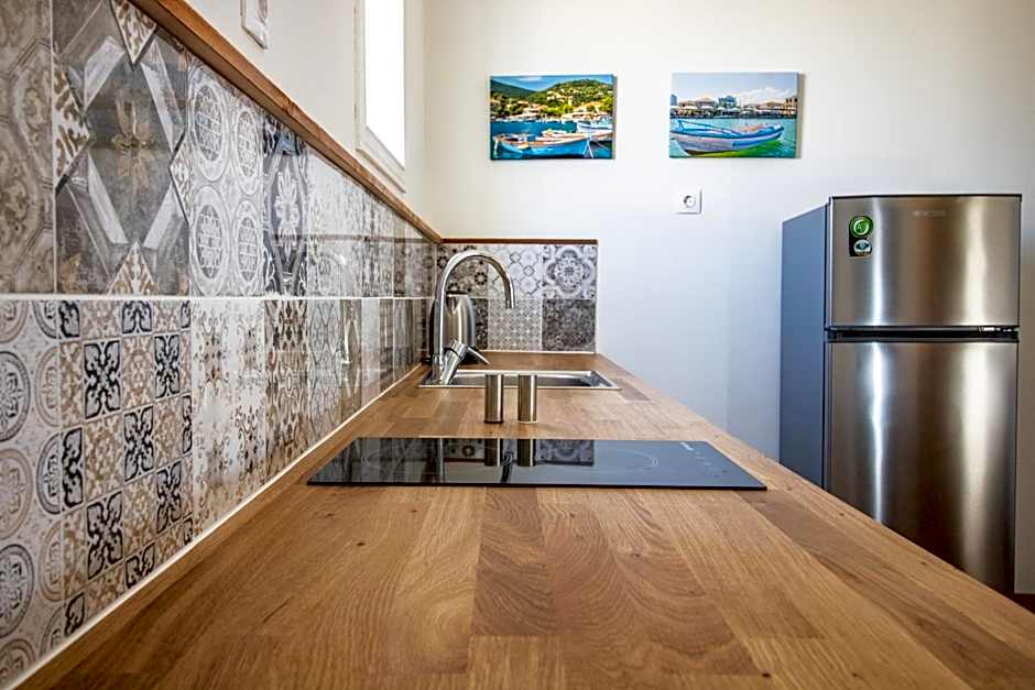 Levkosh Apartments at Lefkada's Heart