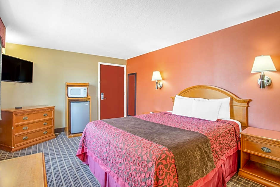 Days Inn by Wyndham Elko