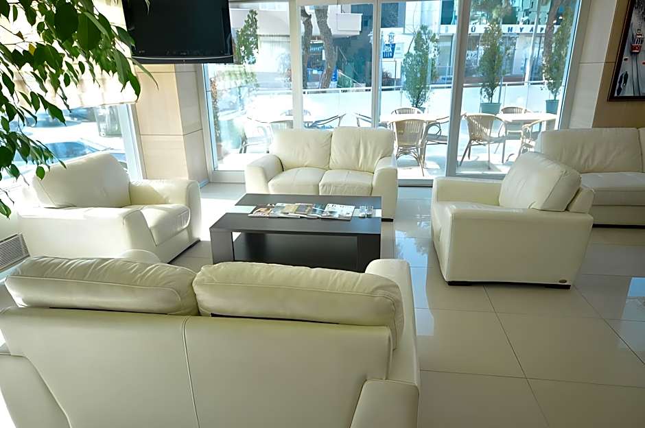 Rhiss Hotels Maltepe