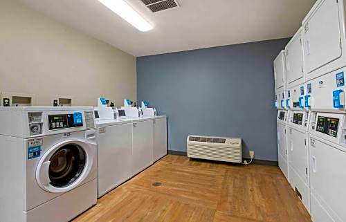 Extended Stay America Suites - Washington, D.C. - Alexandria - Landmark