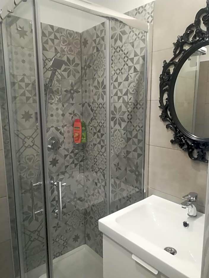 Murena Apartments & rooms