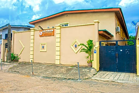 EED PENSION BOUTIQUE HOTEL