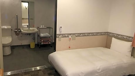 Accesible Single Room - Non-Smoking