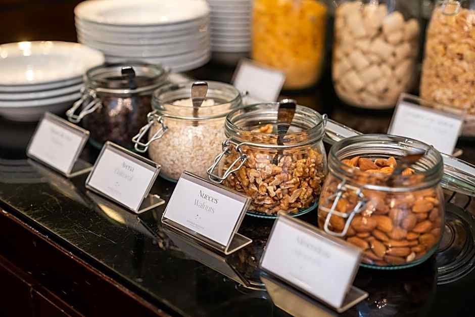 Hotel Intersur Recoleta
