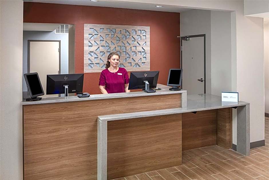 Candlewood Suites St. Robert By IHG