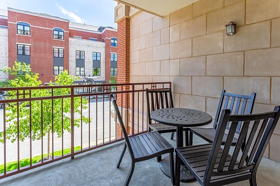 Hampton Inn & Suites Saratoga Springs Downtown